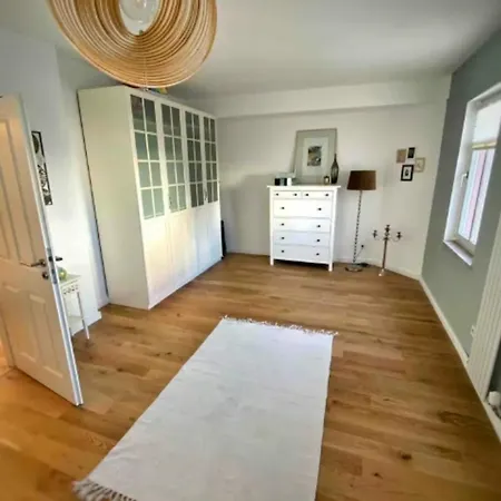 Stylish And Cosy In A Cultural Monument Apartmán Friedrichsdorf