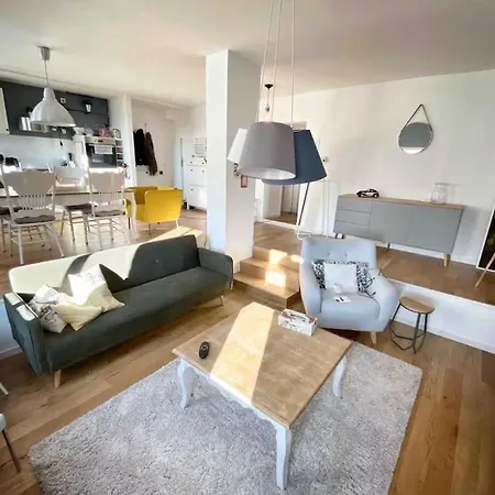 Stylish And Cosy In A Cultural Monument