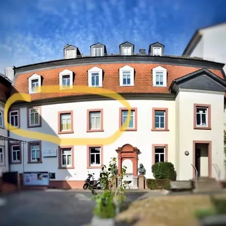 Apartamento Stylish And Cosy In A Cultural Monument Friedrichsdorf