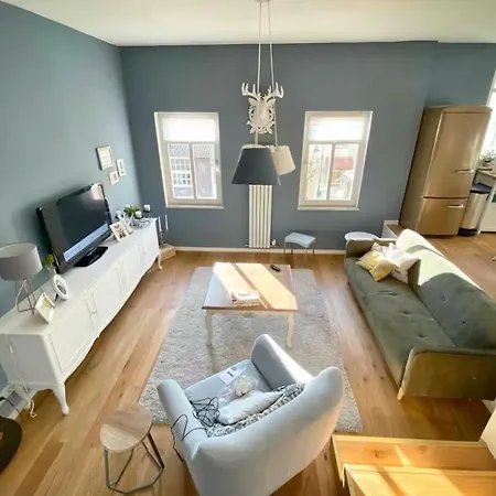 Stylish And Cosy In A Cultural Monument Apartamento *